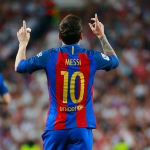 Meet your Posher, Yona